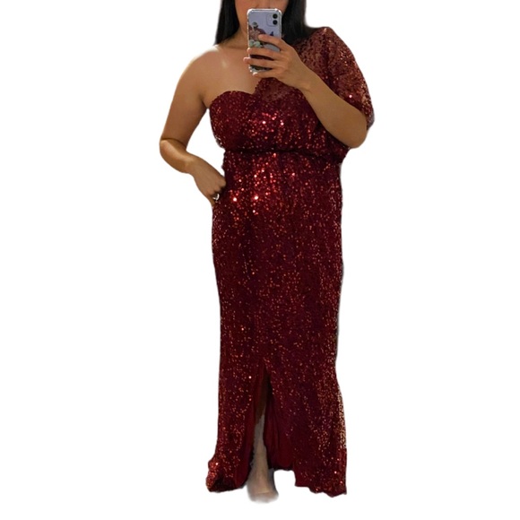 NWT Formal Sequin Gown - Picture 2 of 6